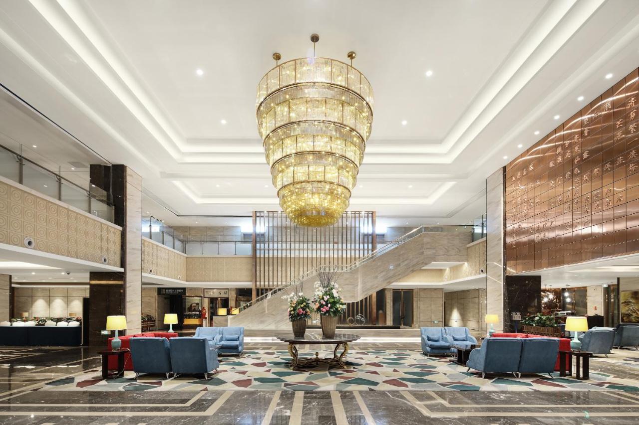 Jinan Luxury Blue Horizon Hotel Zewnętrze zdjęcie