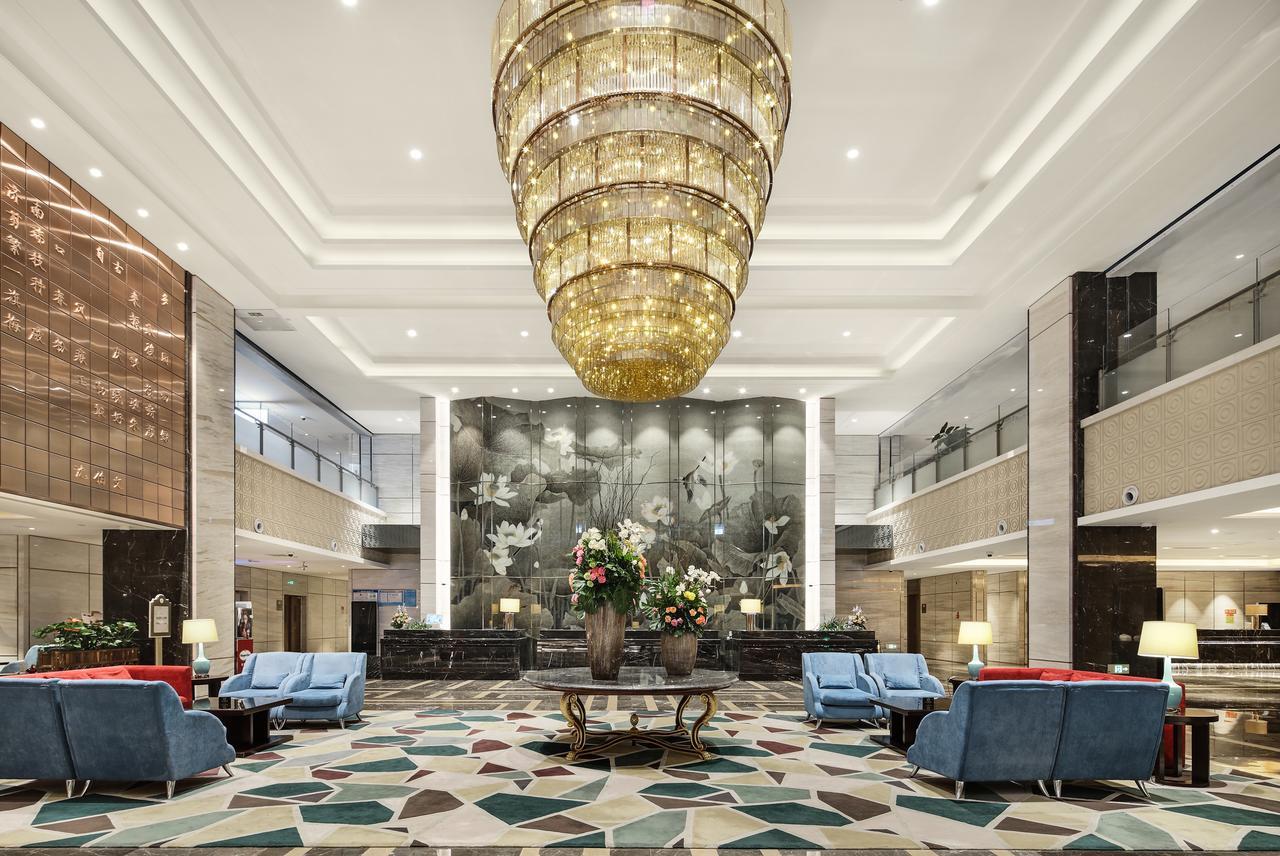 Jinan Luxury Blue Horizon Hotel Zewnętrze zdjęcie