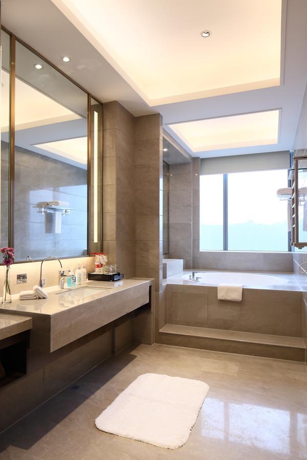 Jinan Luxury Blue Horizon Hotel Zewnętrze zdjęcie