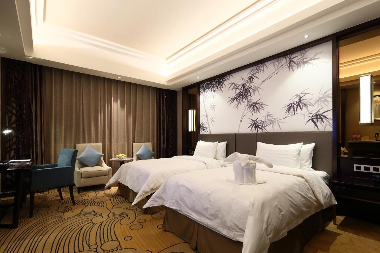 Jinan Luxury Blue Horizon Hotel Zewnętrze zdjęcie