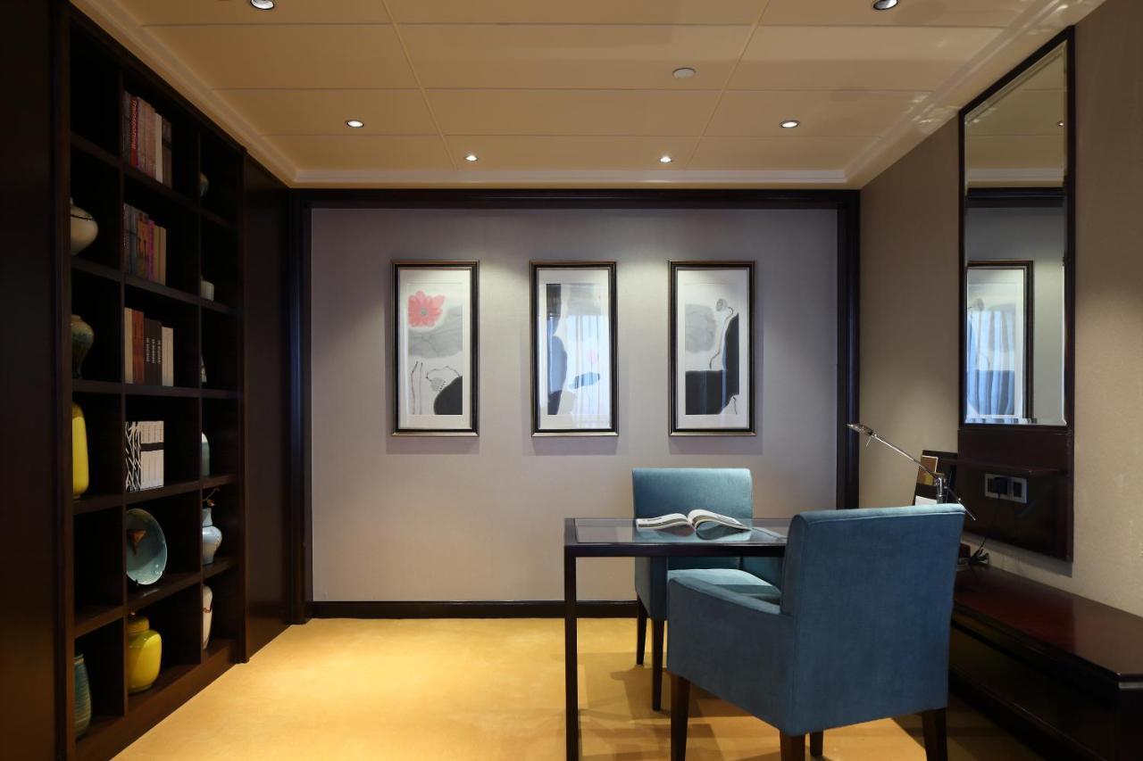 Jinan Luxury Blue Horizon Hotel Zewnętrze zdjęcie