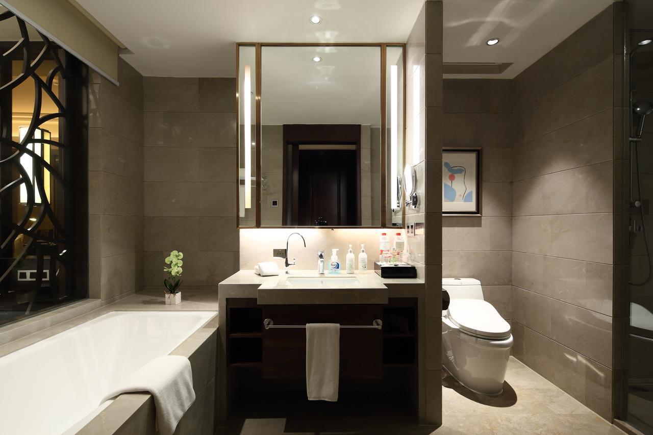 Jinan Luxury Blue Horizon Hotel Zewnętrze zdjęcie