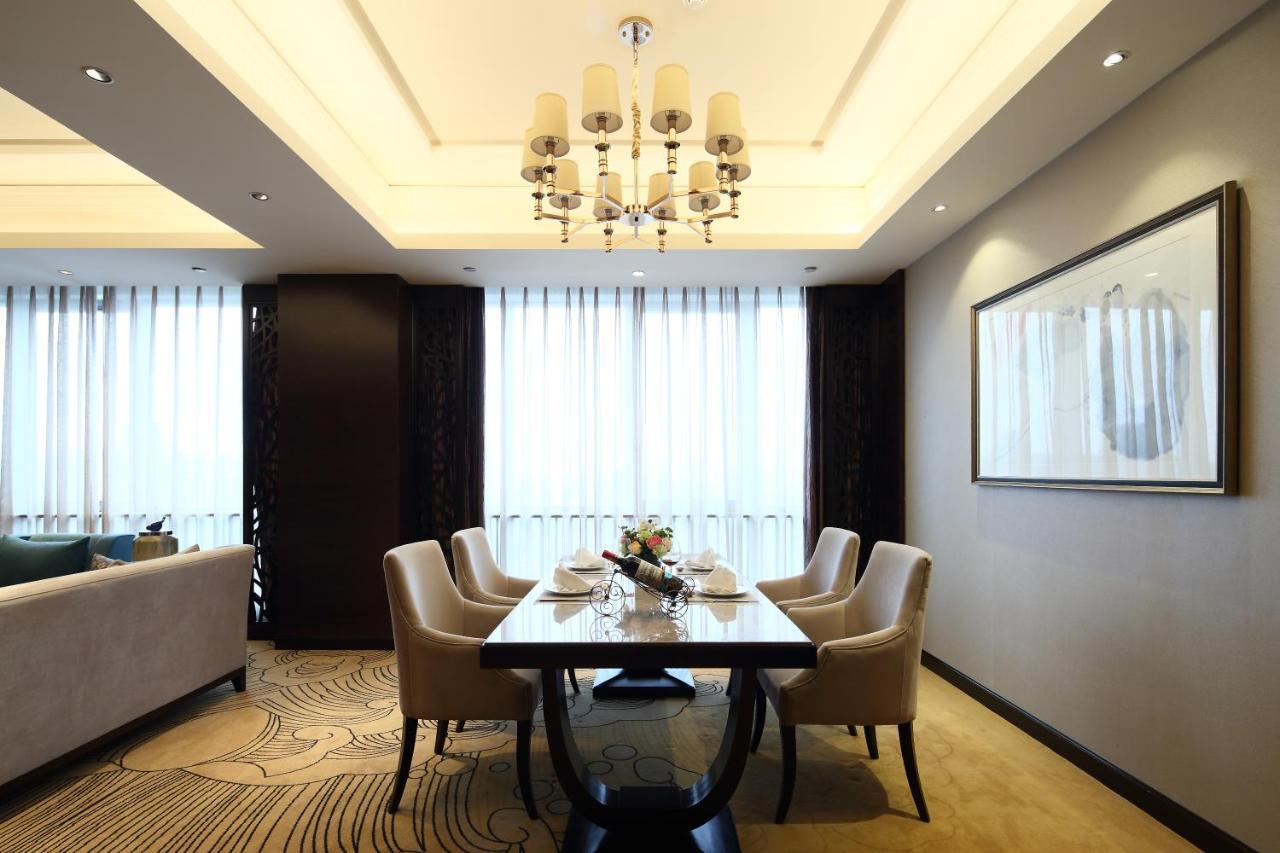 Jinan Luxury Blue Horizon Hotel Zewnętrze zdjęcie