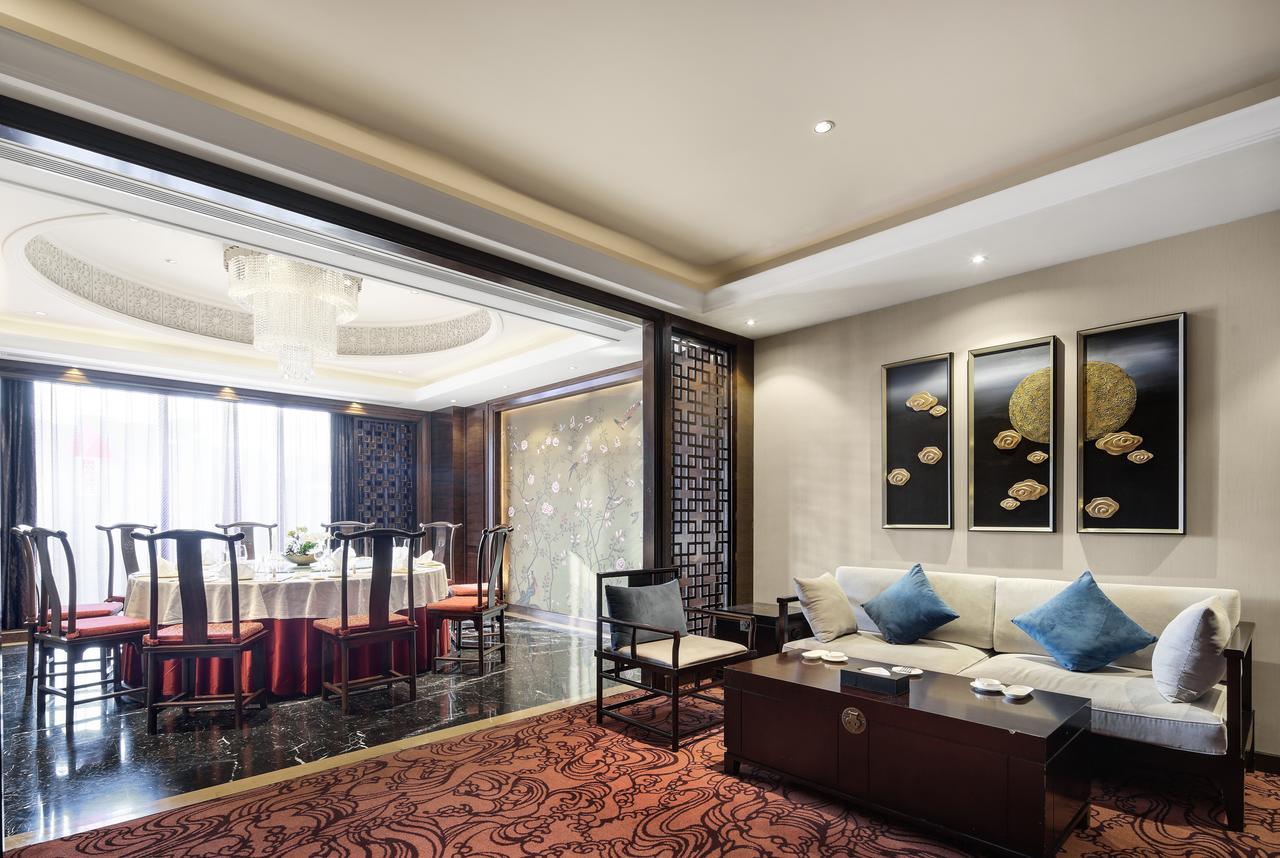 Jinan Luxury Blue Horizon Hotel Zewnętrze zdjęcie