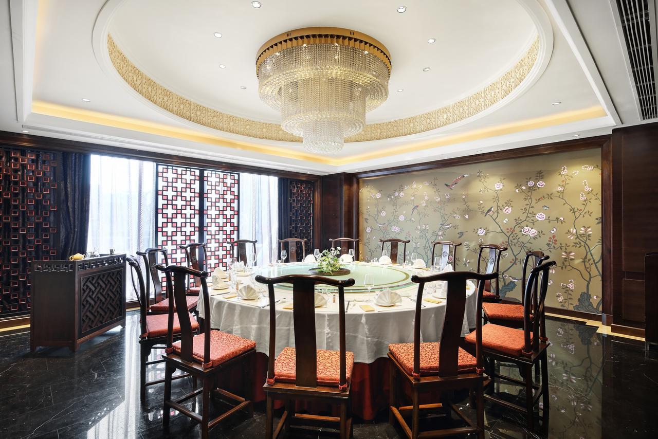 Jinan Luxury Blue Horizon Hotel Zewnętrze zdjęcie